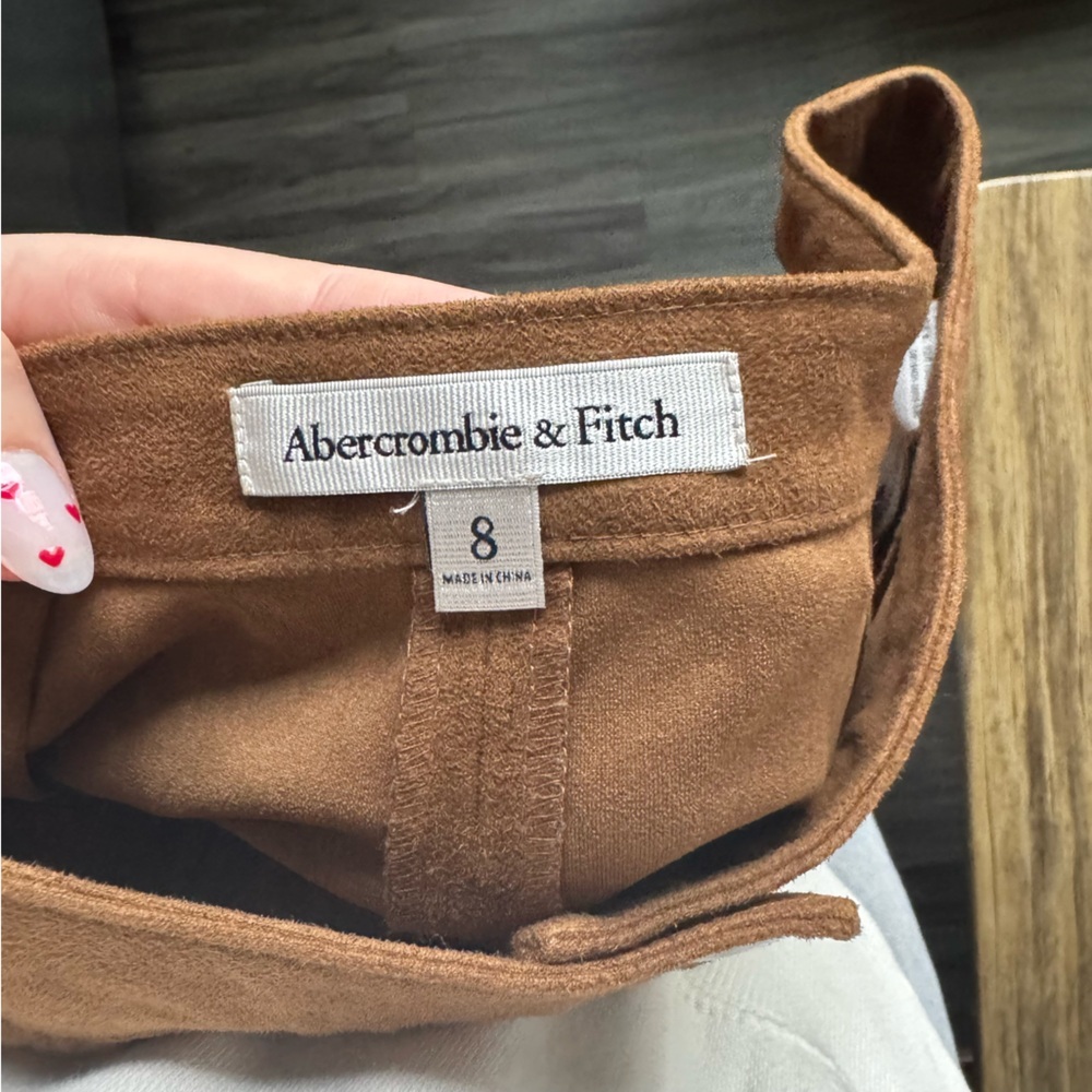 Abercrombie & Fitch Brown Vegan Suede Micro Shorts Size 8 Boho Retro - Picture 3 of 8